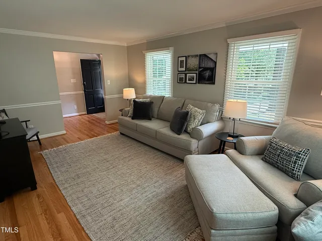 $3,500 | 419 Emerson Drive, Raleigh, NC 27609