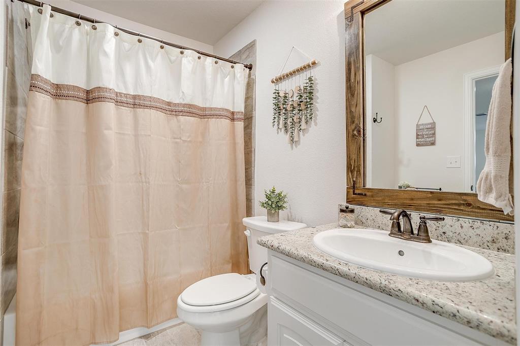 340 Sanger Drive Springtown, TX 76082 - Photo 27 of 36