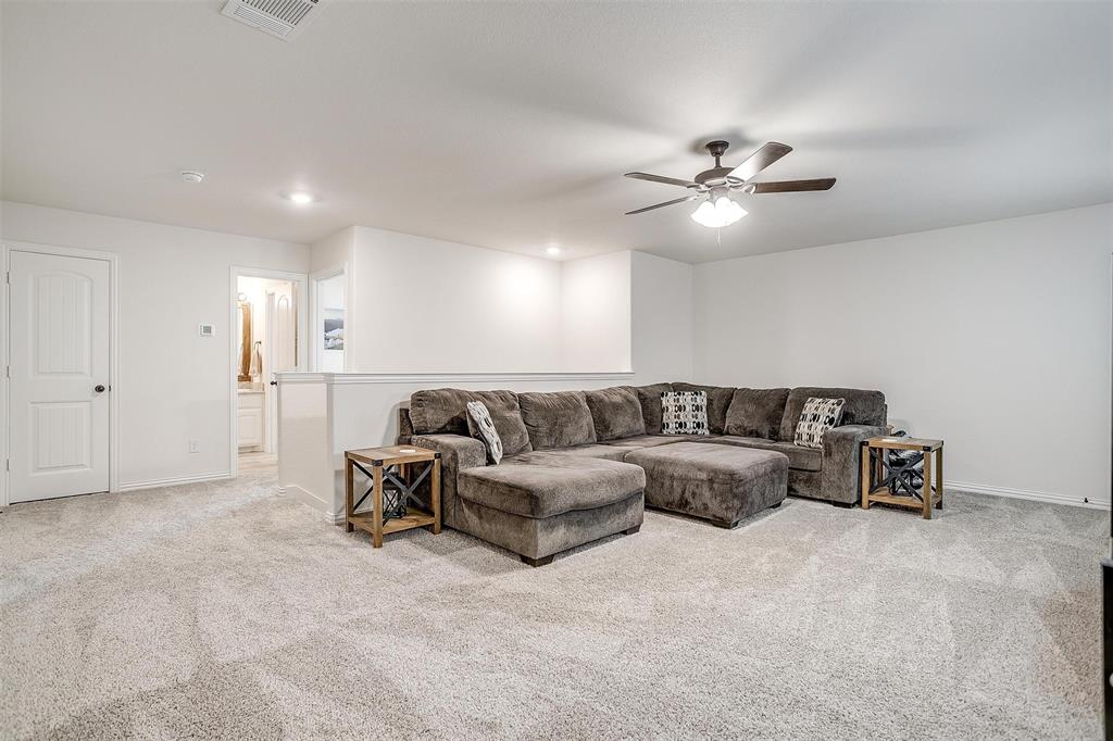 340 Sanger Drive Springtown, TX 76082 - Photo 30 of 36