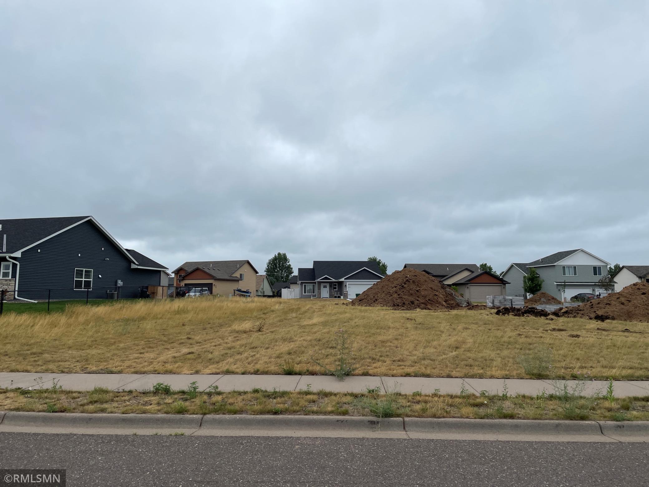 371 Staples Road Osceola, WI 54020 - Photo 1 of 27 Gallery Image 1