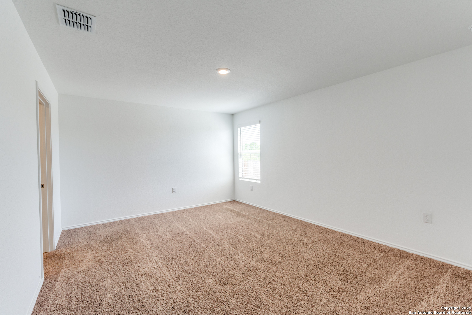 13503 Turnesa Terrace San Antonio, TX 78221 - Photo 14 of 25 a view of empty room