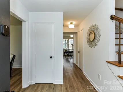 $525,000 | 5900 Cabotwood Lane, Charlotte, NC 28212