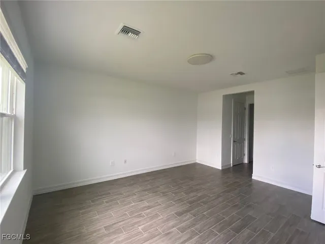 $2,950 | 2974 Royal Gardens Avenue, Fort Myers, FL 33916