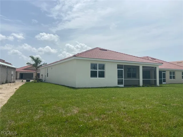 $2,950 | 2974 Royal Gardens Avenue, Fort Myers, FL 33916