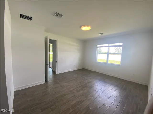 $2,950 | 2974 Royal Gardens Avenue, Fort Myers, FL 33916