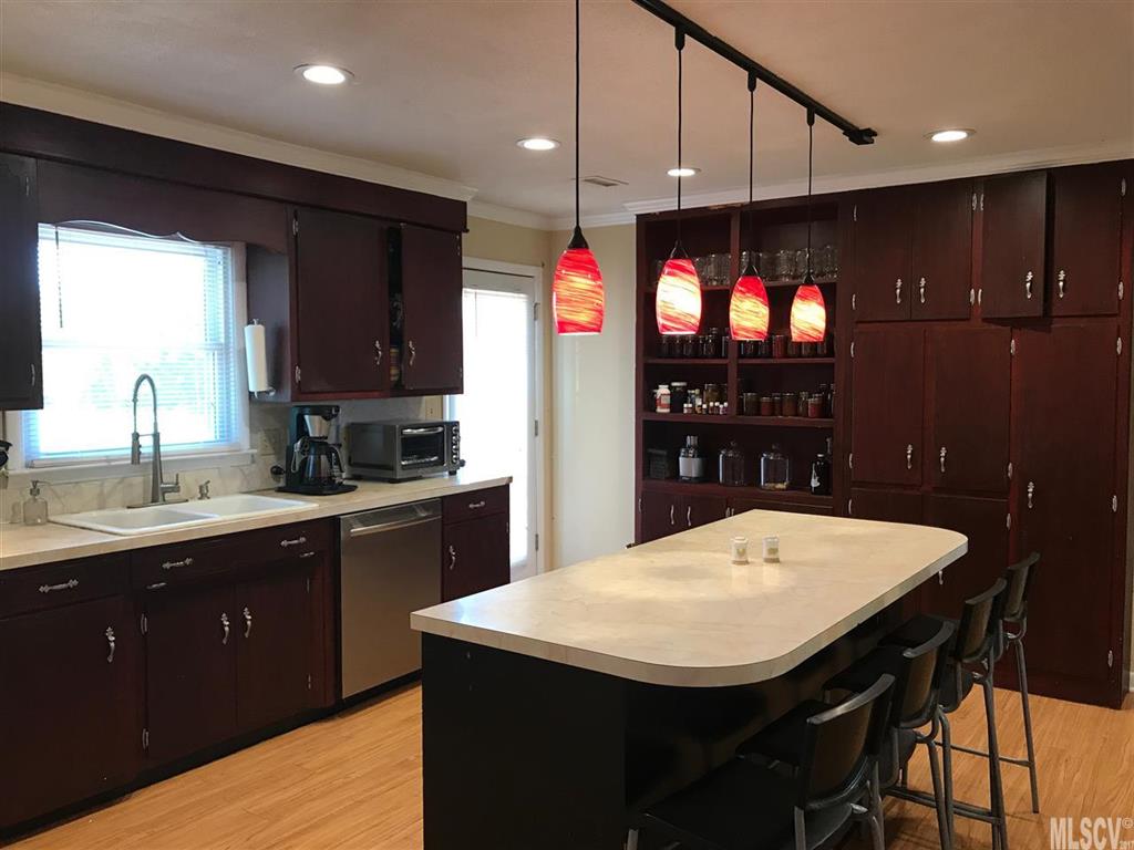 3881 Summerow Road Maiden, NC 28650 - Photo 13 of 25 Gallery Image 13