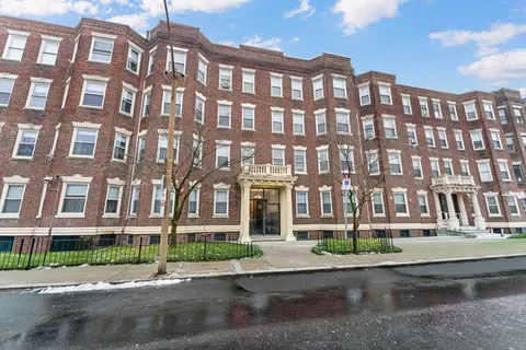 $419,000 | 78 Glenville Avenue, Unit 7, Boston, MA 02134