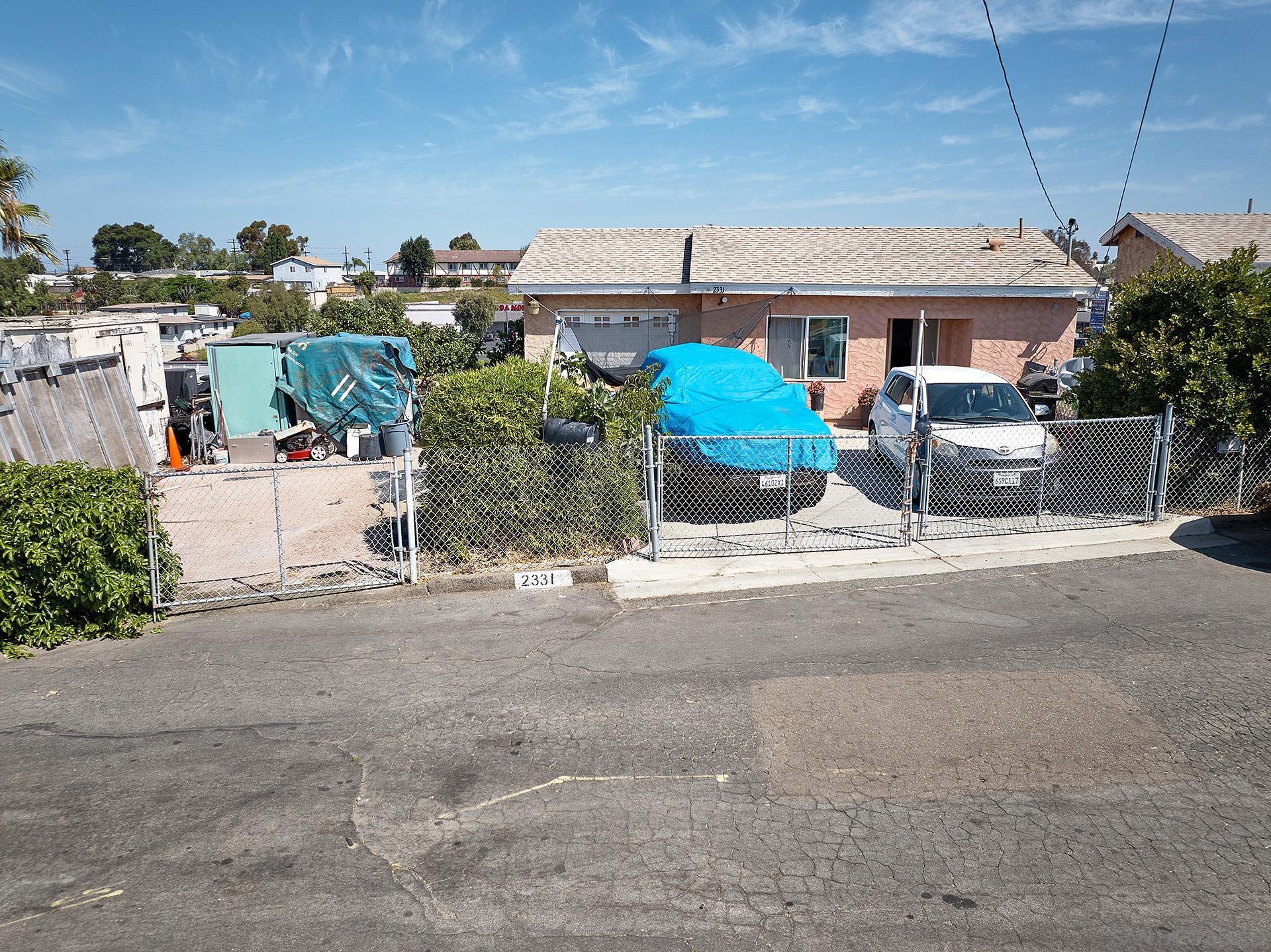 2331-2337 East 13th St