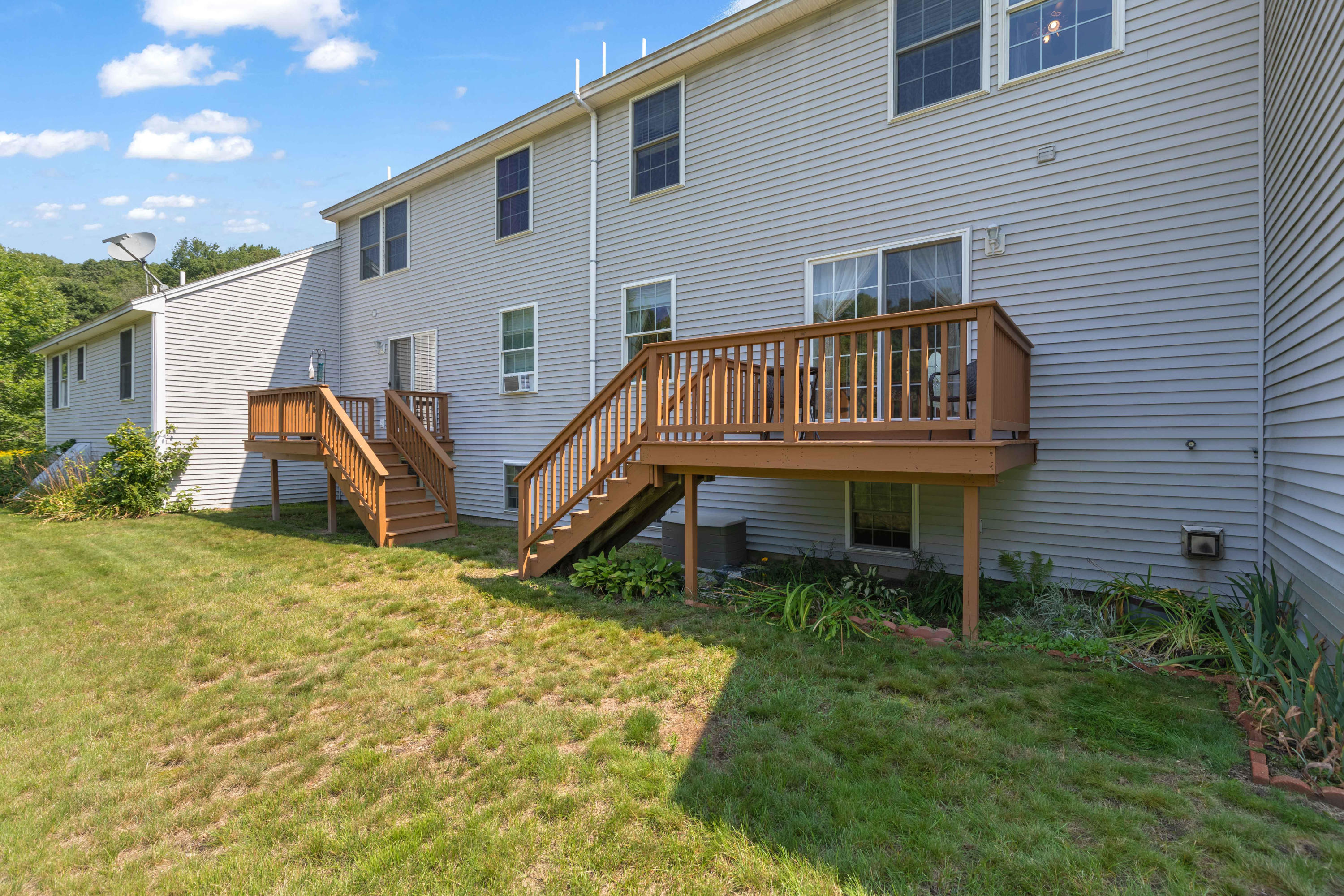 62 Provost Drive, Unit 18) Windham, ME 04062 - Photo 39 of 41 62ProvostWindham_037