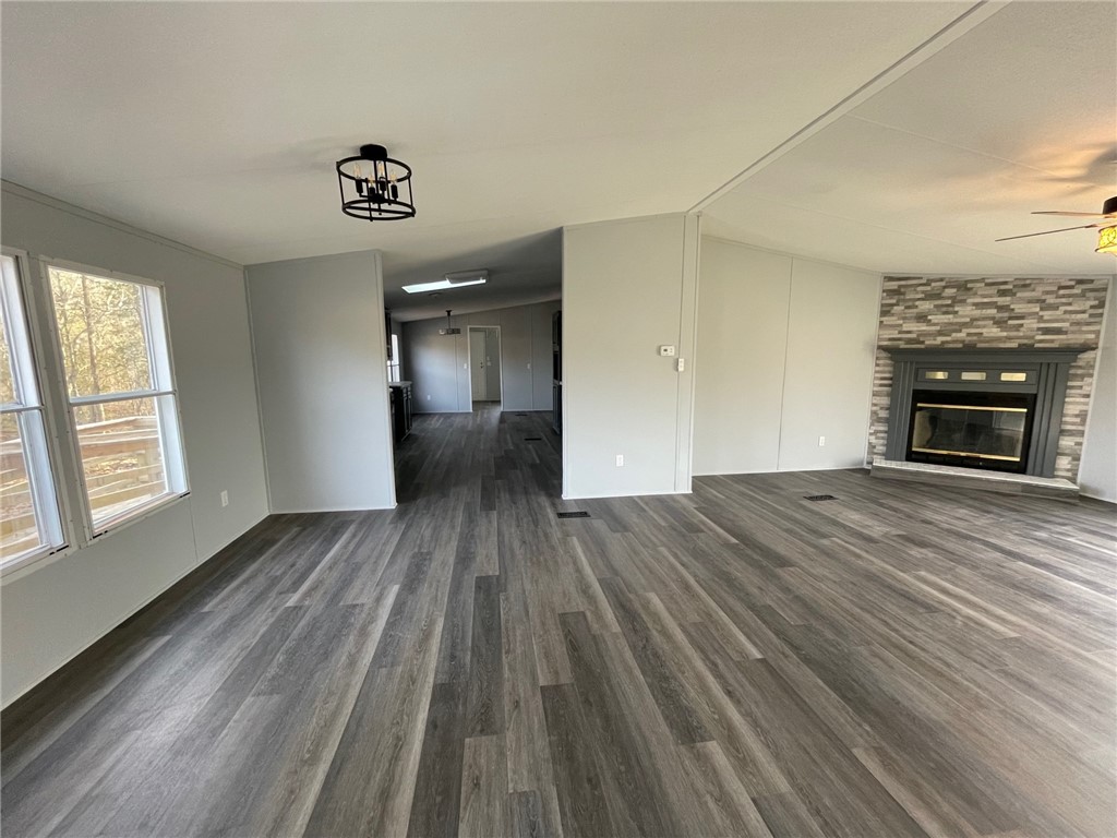 3884 Fairview Road Fountain Inn, SC 29644 - Photo 3 of 19 Gallery Image 3