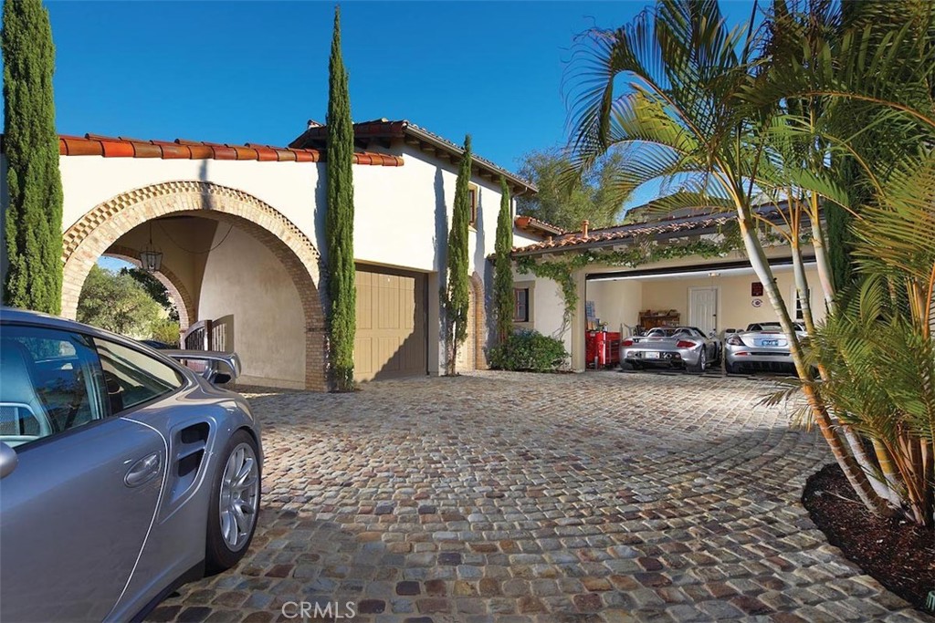 45 Praire Grass Irvine, CA 92603 - Photo 2 of 20