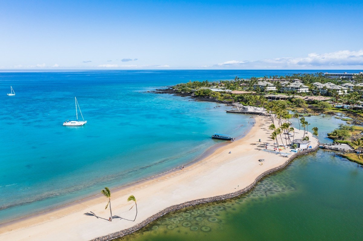 69-1000 Kolea Kai Circle, Unit 13C Waikoloa, HI 96738 - Photo 1 of 29 a view of a lake with a yard