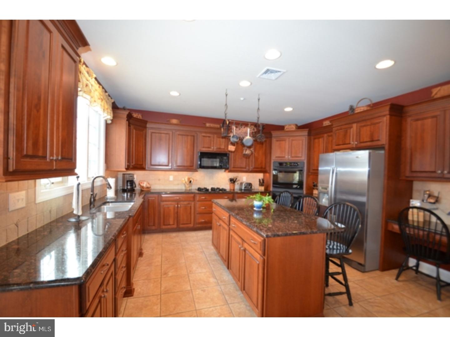5289 Ridgeview Drive Doylestown, PA 18902 - Photo 2 of 25 Kitchen
