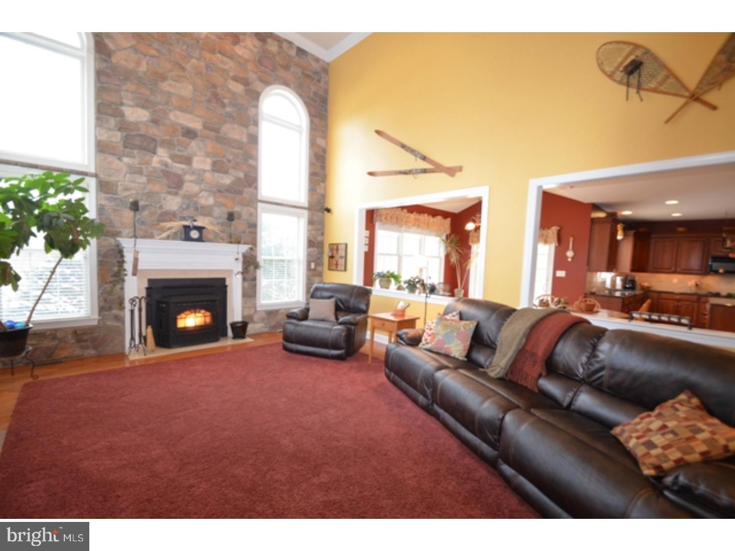 5289 Ridgeview Drive Doylestown, PA 18902 - Photo 4 of 25 Gallery Image 4