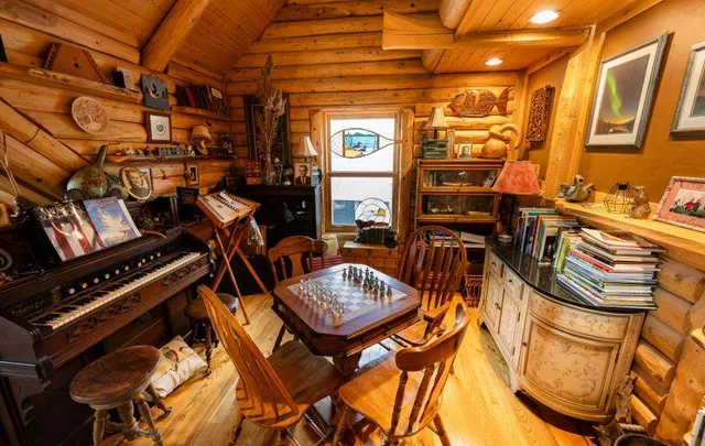 $1,750,000 | 8912 Echo Valley Trail, Atlanta, MI 49709