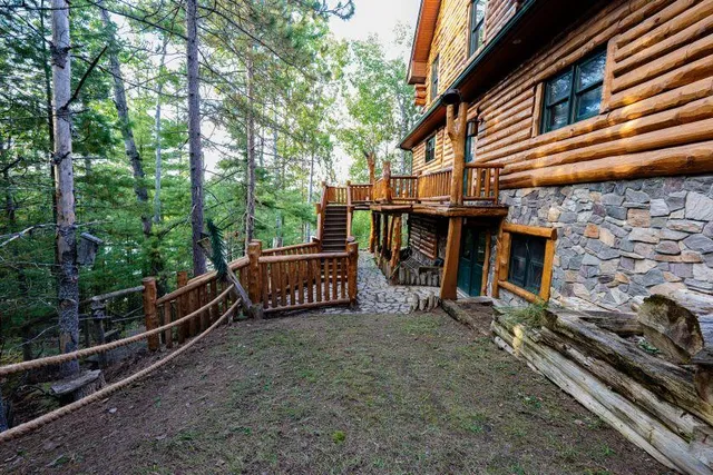 $1,750,000 | 8912 Echo Valley Trail, Atlanta, MI 49709