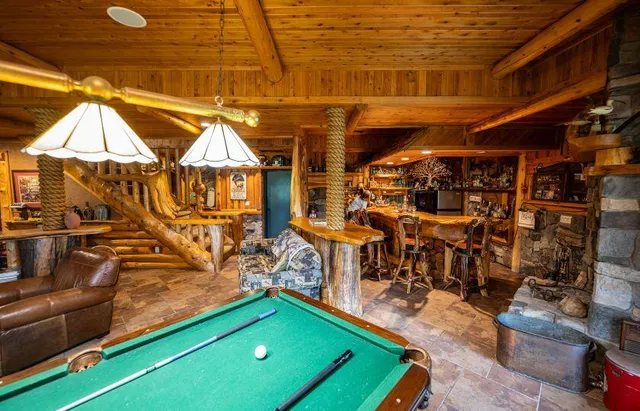 $1,750,000 | 8912 Echo Valley Trail, Atlanta, MI 49709
