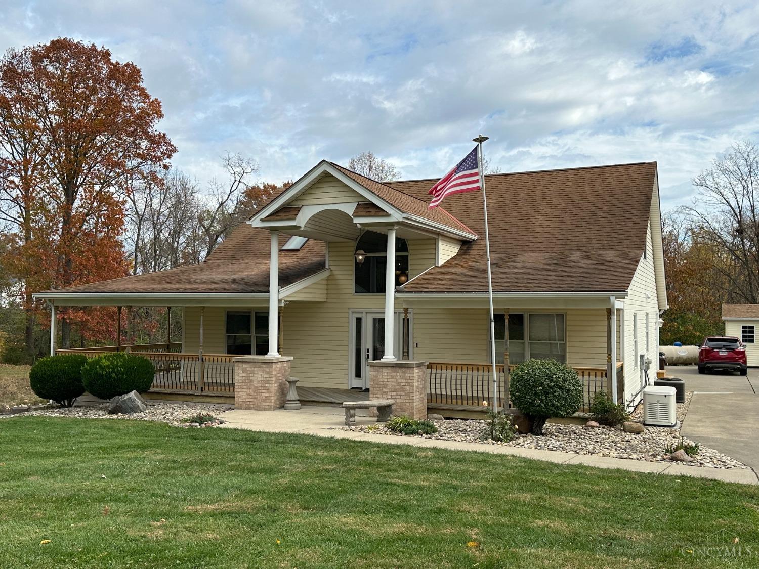 6900 Sloebig Road Middletown, OH 45042 - Photo 1 of 12 Gallery Image 1