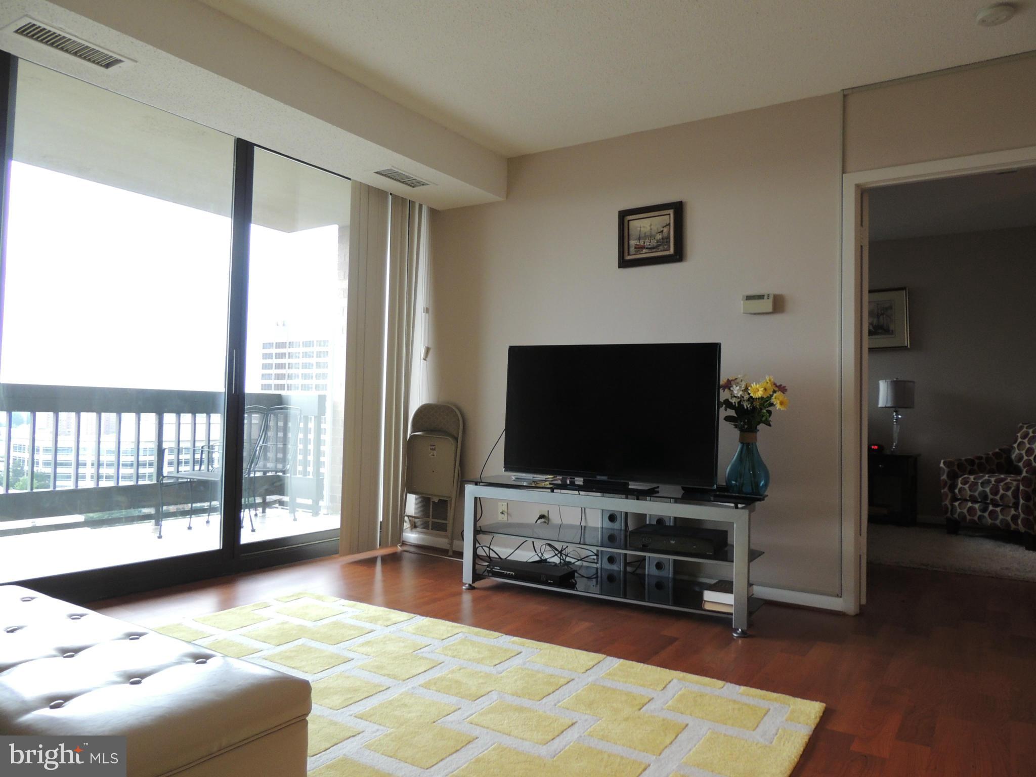 5505 Seminary Road, Unit 1312N Falls Church, VA 22041 - Photo 13 of 13 Living Room