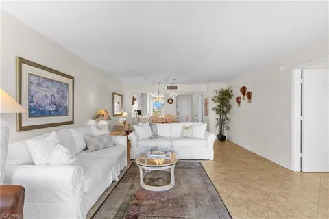 $695,000 | 991 North Barfield Drive, Unit 307, Marco Island, FL 34145
