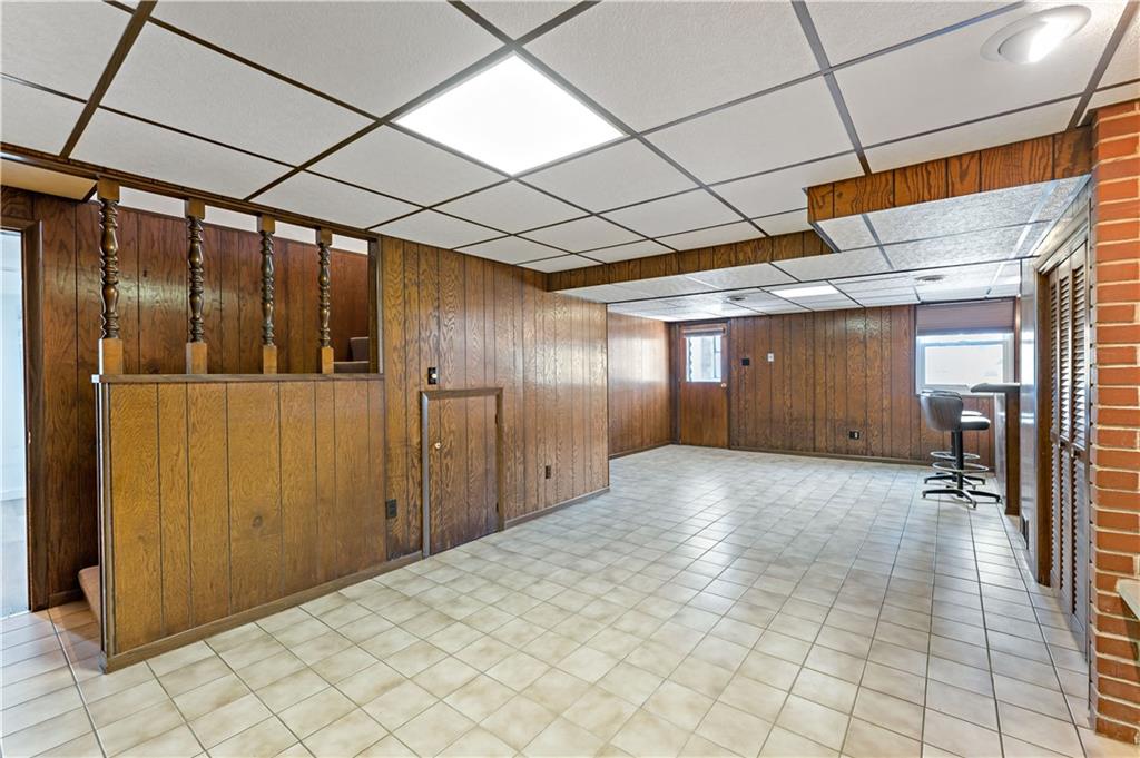 220 McClelland Road Canonsburg, PA 15317 - Photo 20 of 38 a view of empty room with wooden floor