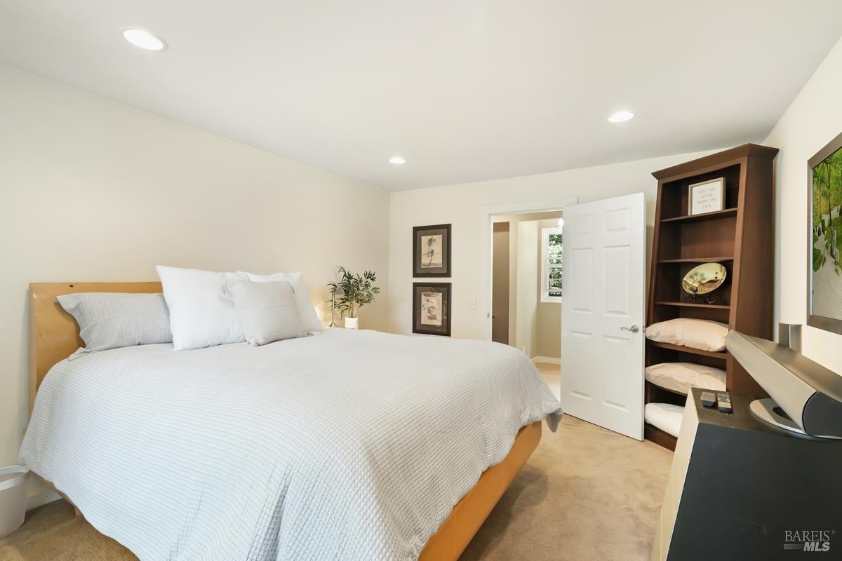 1846 Indian Valley Road, Unit A Novato, CA 94947 - Photo 16 of 45