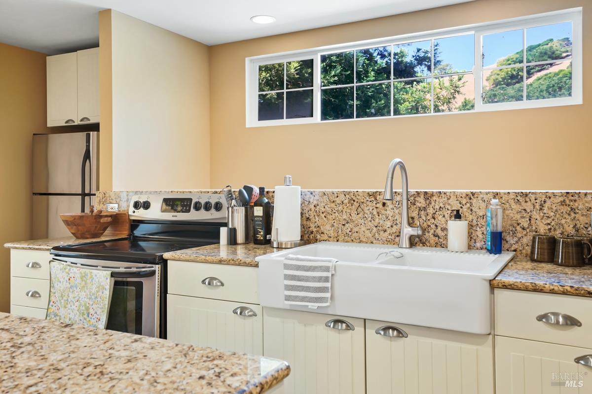 1846 Indian Valley Road, Unit A Novato, CA 94947 - Photo 30 of 45