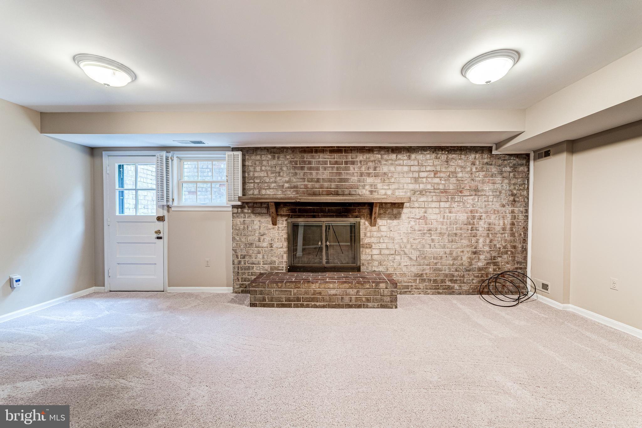 5437 Richenbacher Avenue Alexandria, VA 22304 - Photo 14 of 59 Gallery Image 14