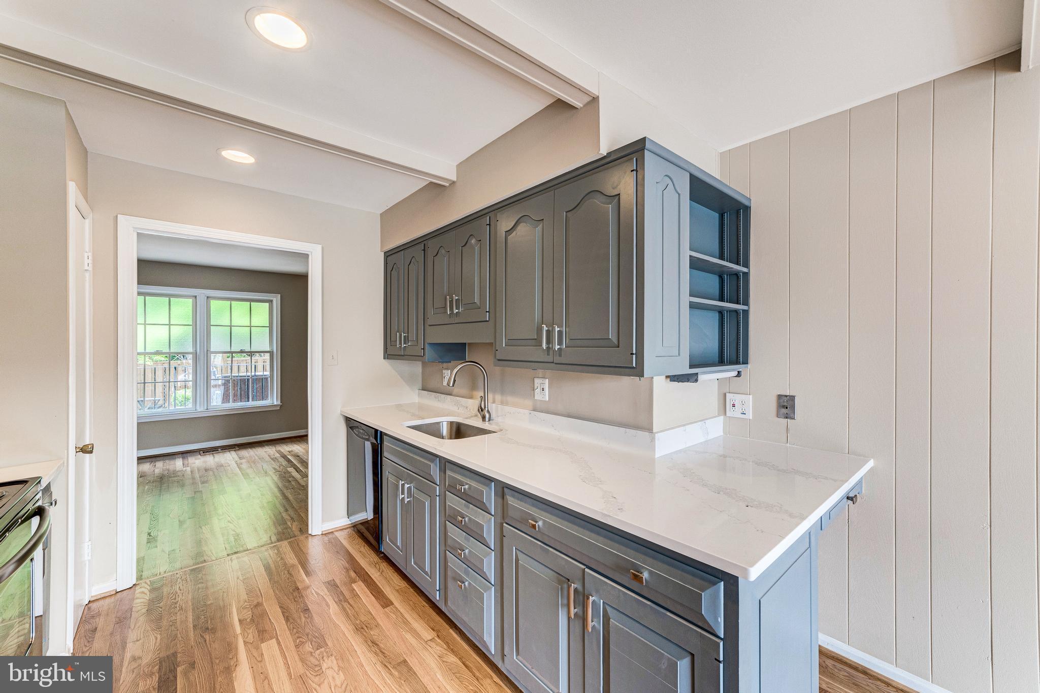 5437 Richenbacher Avenue Alexandria, VA 22304 - Photo 8 of 59 Gallery Image 8