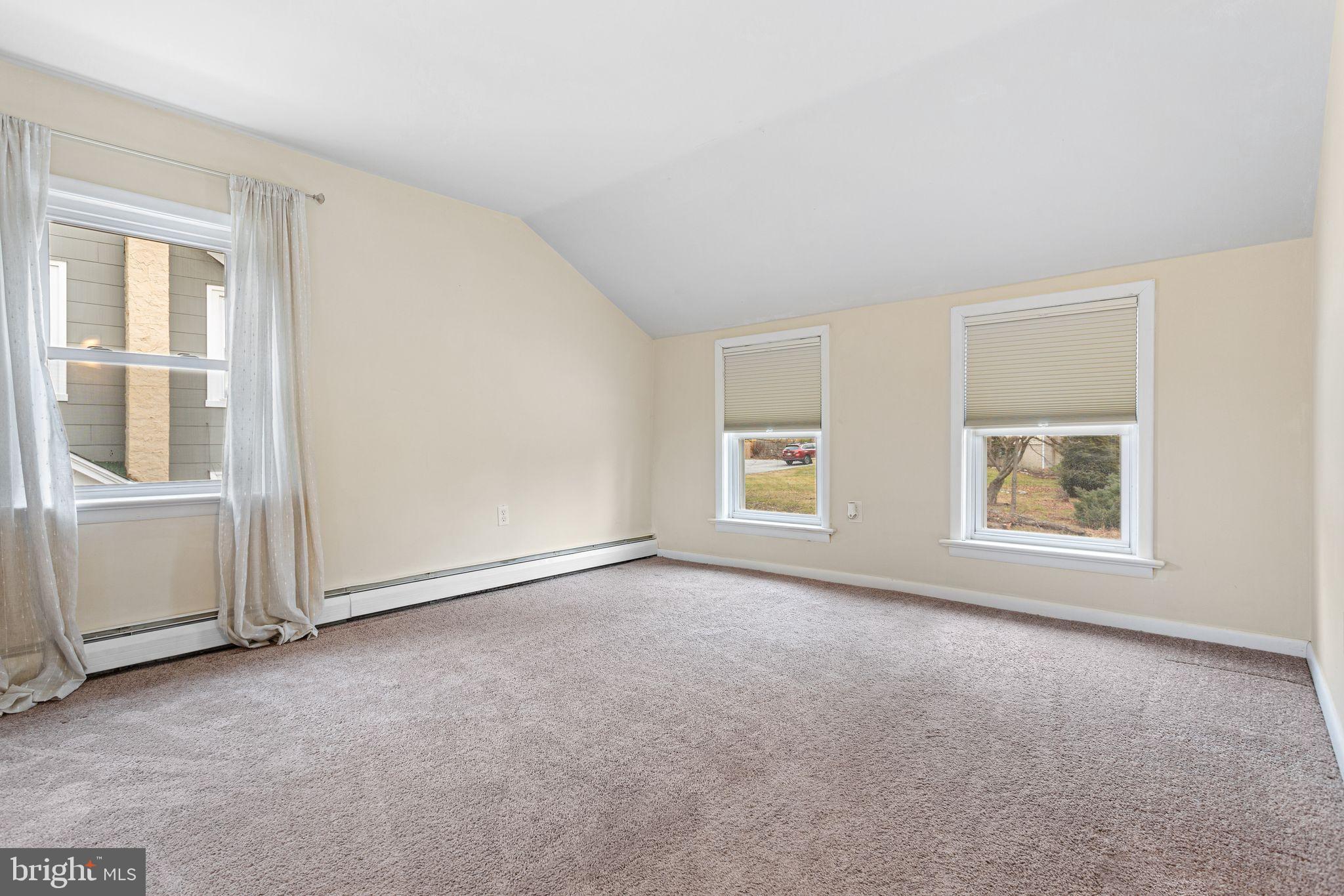 224 South Pennell Road Media, PA 19063 - Photo 14 of 27 an empty room with windows