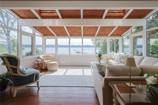 $1,976,000 | 5 Pokanoket Trail, Warren, RI 02885