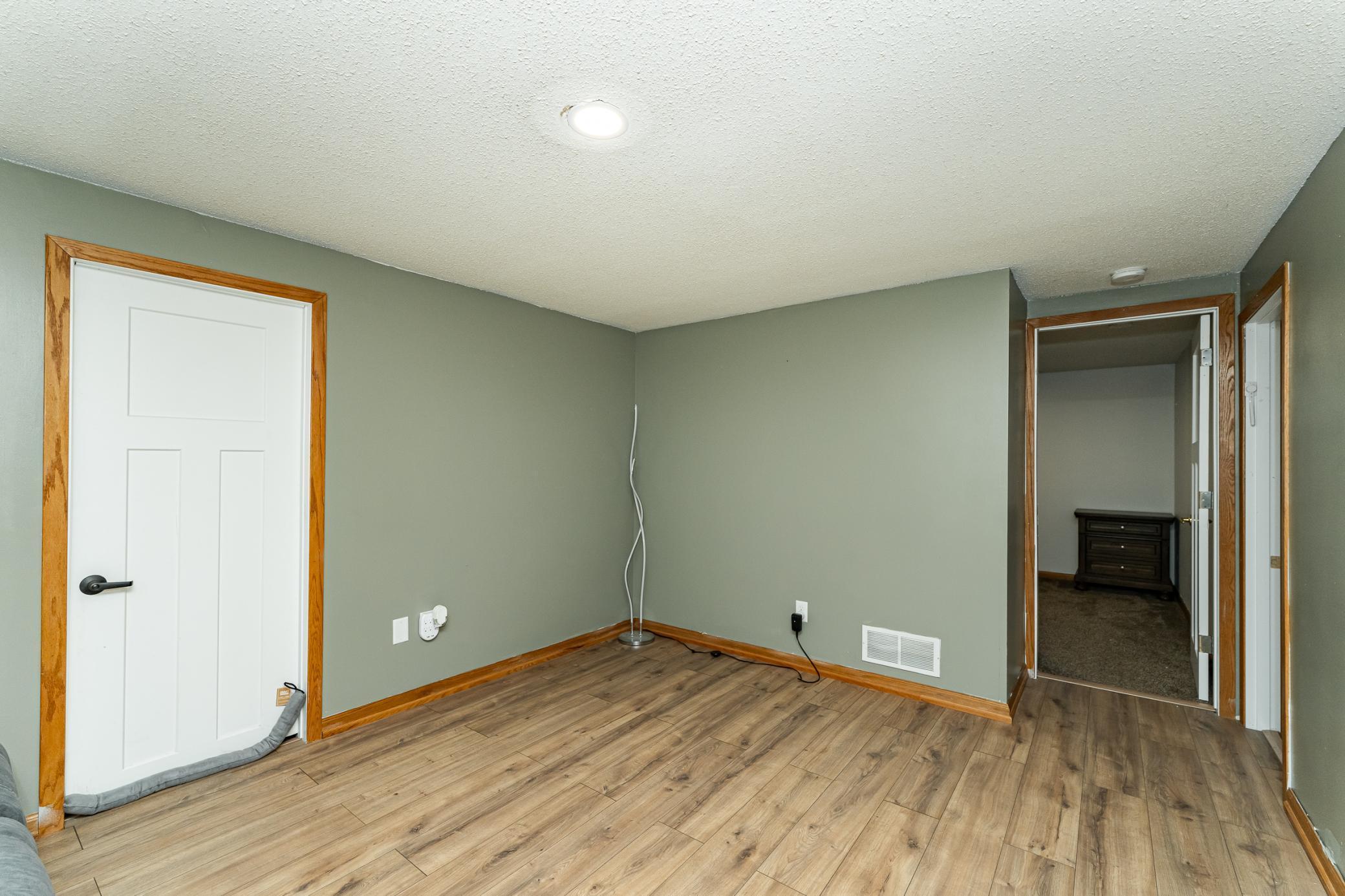 2302 Pearl Court Southeast Rochester, MN 55904 - Photo 23 of 38