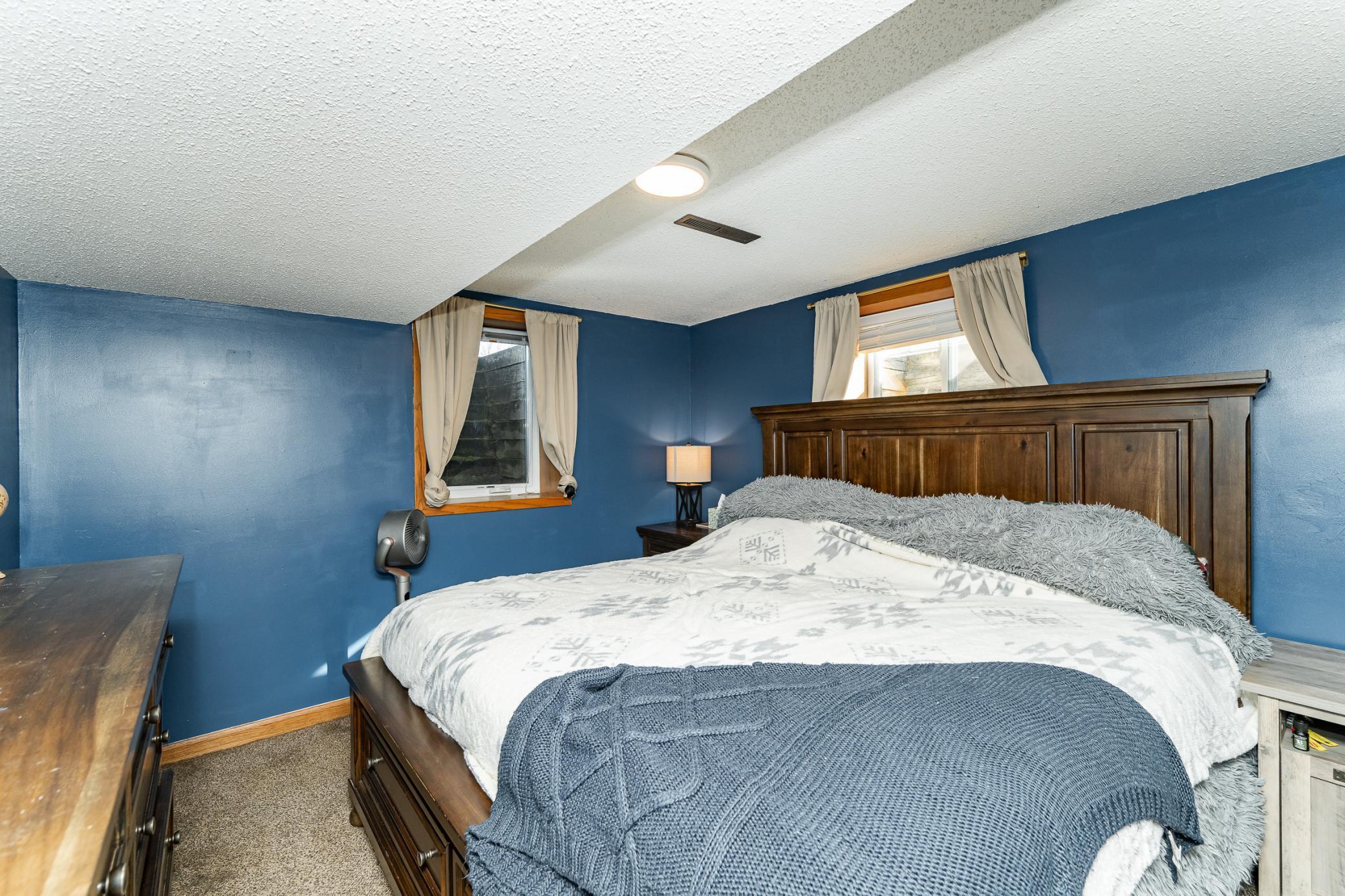 2302 Pearl Court Southeast Rochester, MN 55904 - Photo 25 of 38