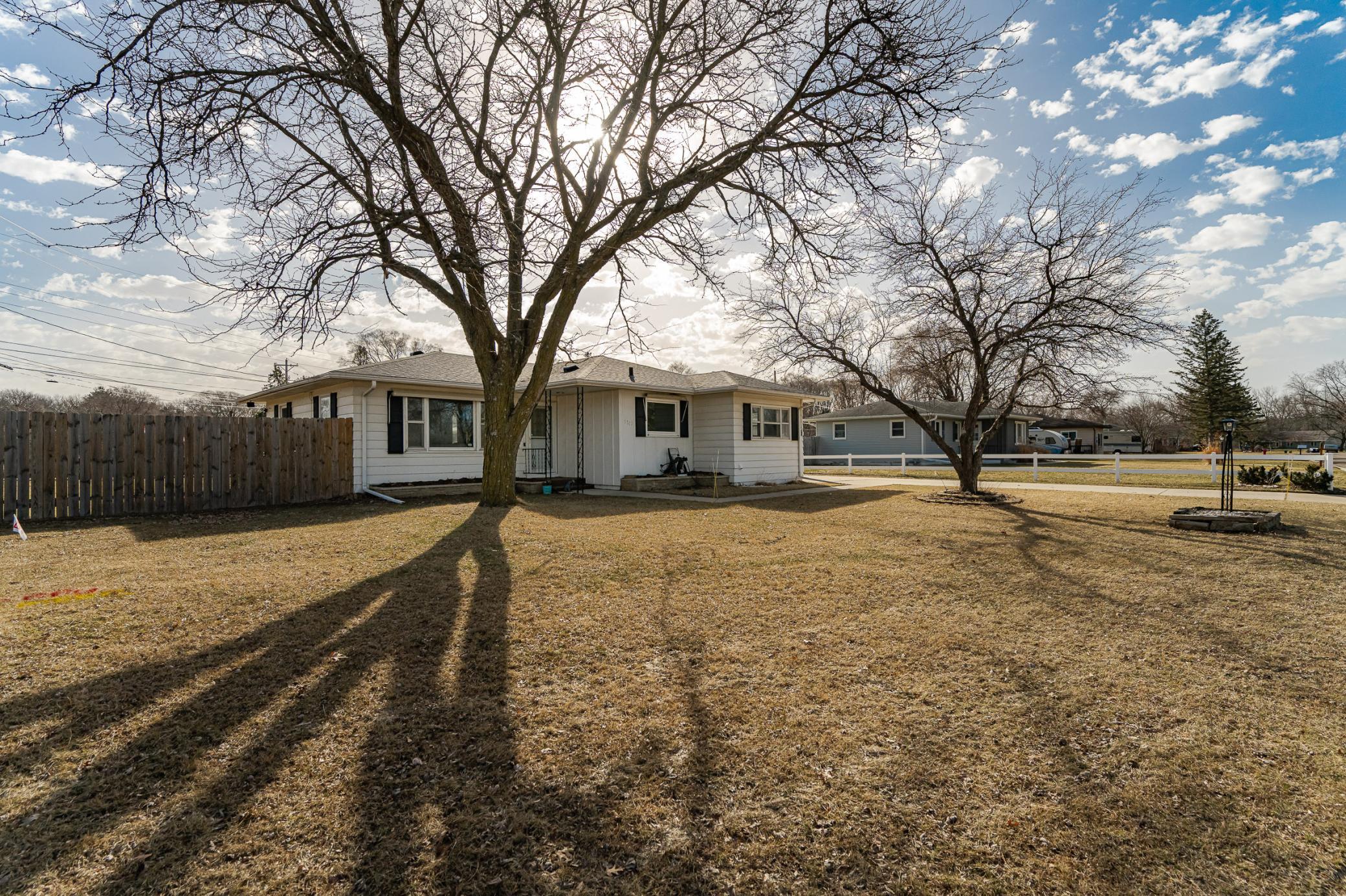 2302 Pearl Court Southeast Rochester, MN 55904 - Photo 31 of 38