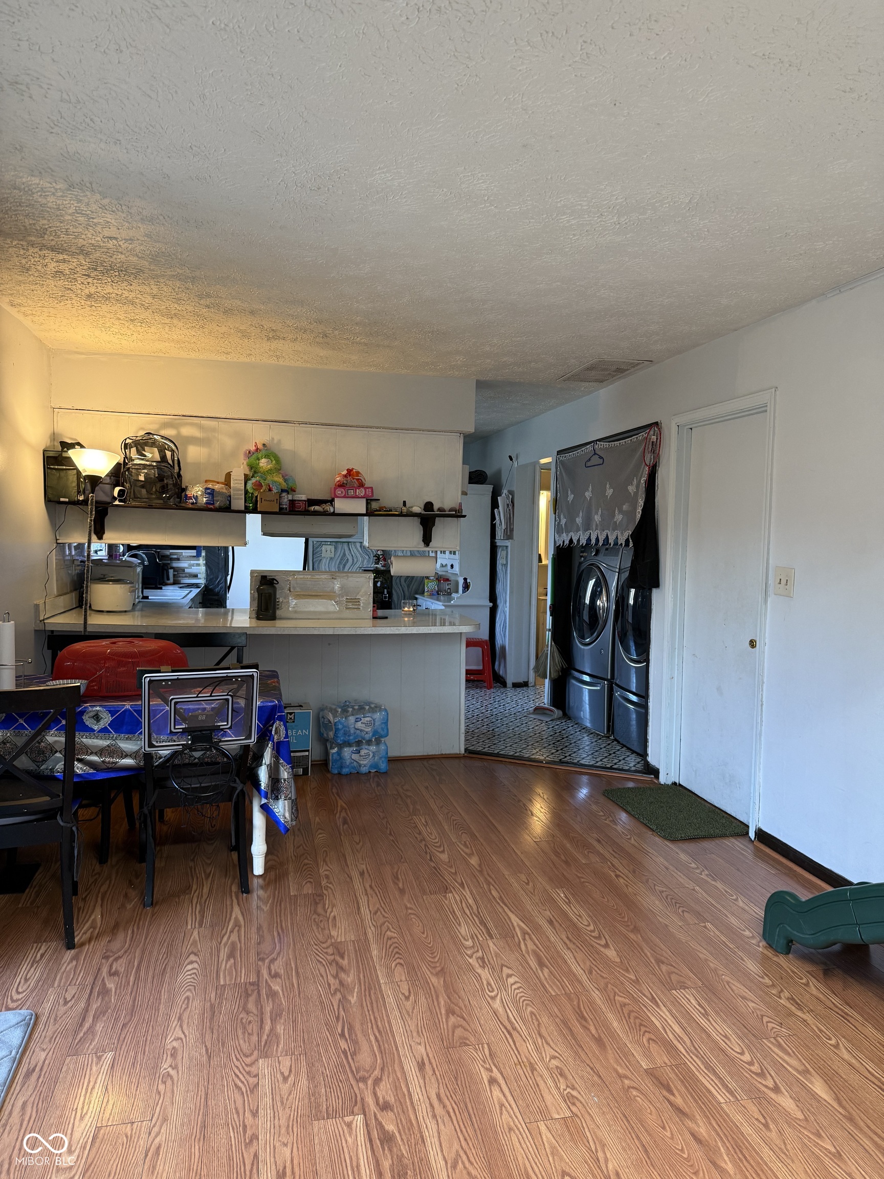 7108 Hearthstone Way Indianapolis, IN 46227 - Photo 6 of 15