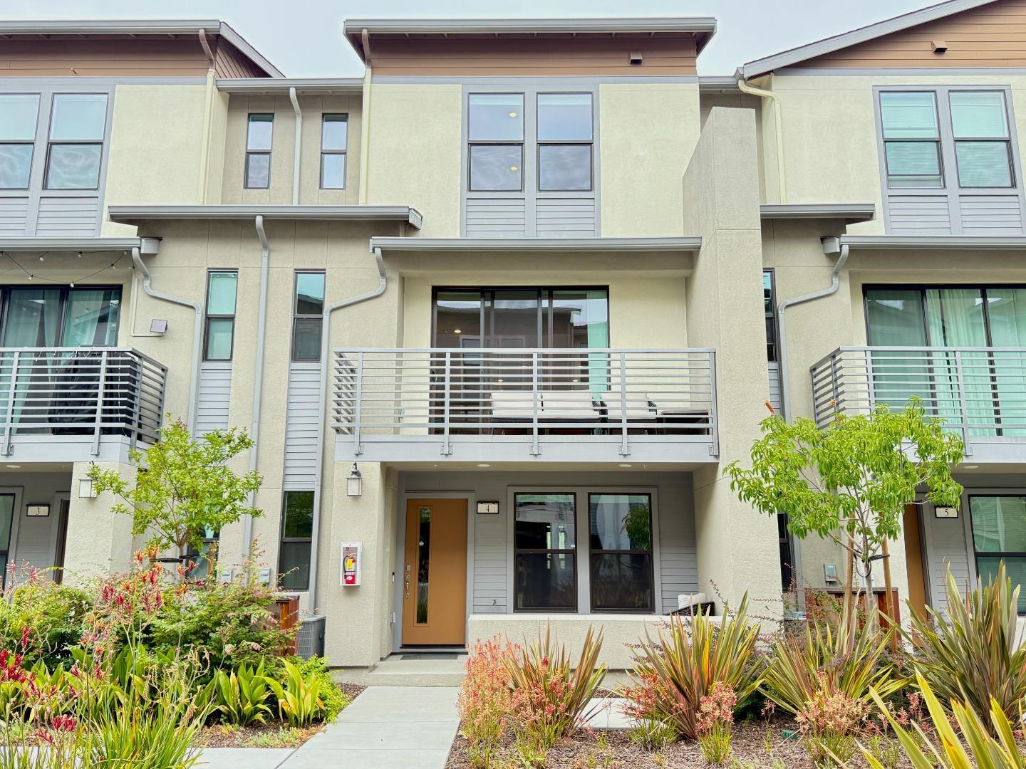 2785 Ball Place, Unit 4 Santa Clara, CA 95051 - Photo 1 of 27
