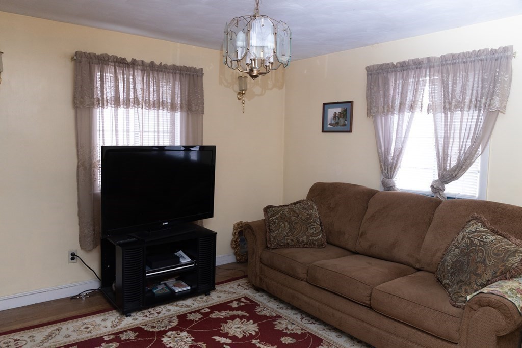 122 Belnel Road Boston, MA 02136 - Photo 15 of 36 Gallery Image 15