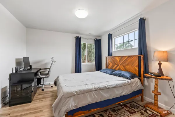 $299,900 | 2261 South Challenger Lane, Unit 201, Boise, ID 83705