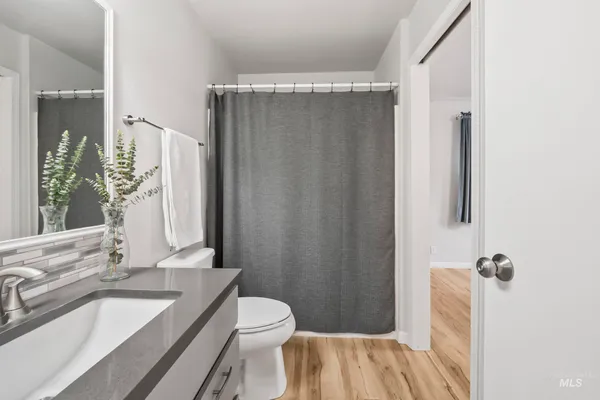 $299,900 | 2261 South Challenger Lane, Unit 201, Boise, ID 83705