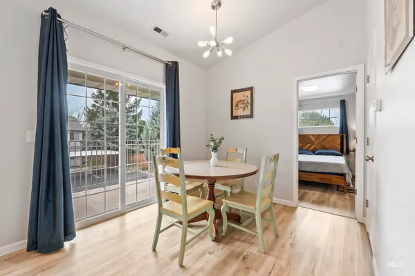 $299,900 | 2261 South Challenger Lane, Unit 201, Boise, ID 83705