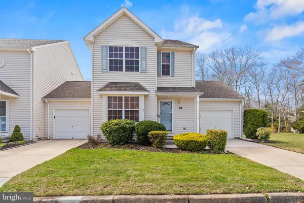 $2,450 | 32 Pebble Beach Lane, Little Egg Harbor, NJ 08087