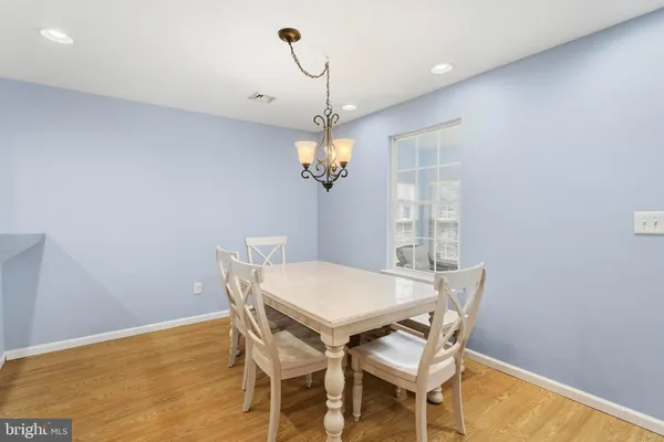 $2,450 | 32 Pebble Beach Lane, Little Egg Harbor, NJ 08087