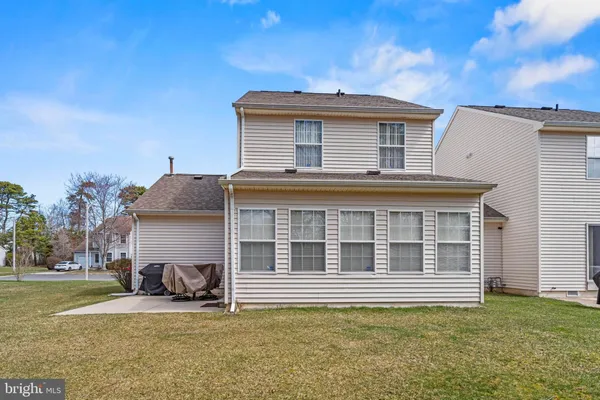 $2,450 | 32 Pebble Beach Lane, Little Egg Harbor, NJ 08087