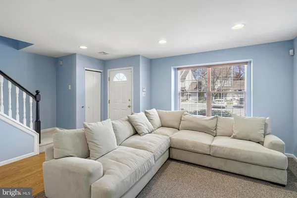 $2,450 | 32 Pebble Beach Lane, Little Egg Harbor, NJ 08087