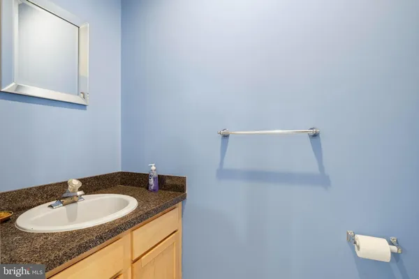 $2,450 | 32 Pebble Beach Lane, Little Egg Harbor, NJ 08087