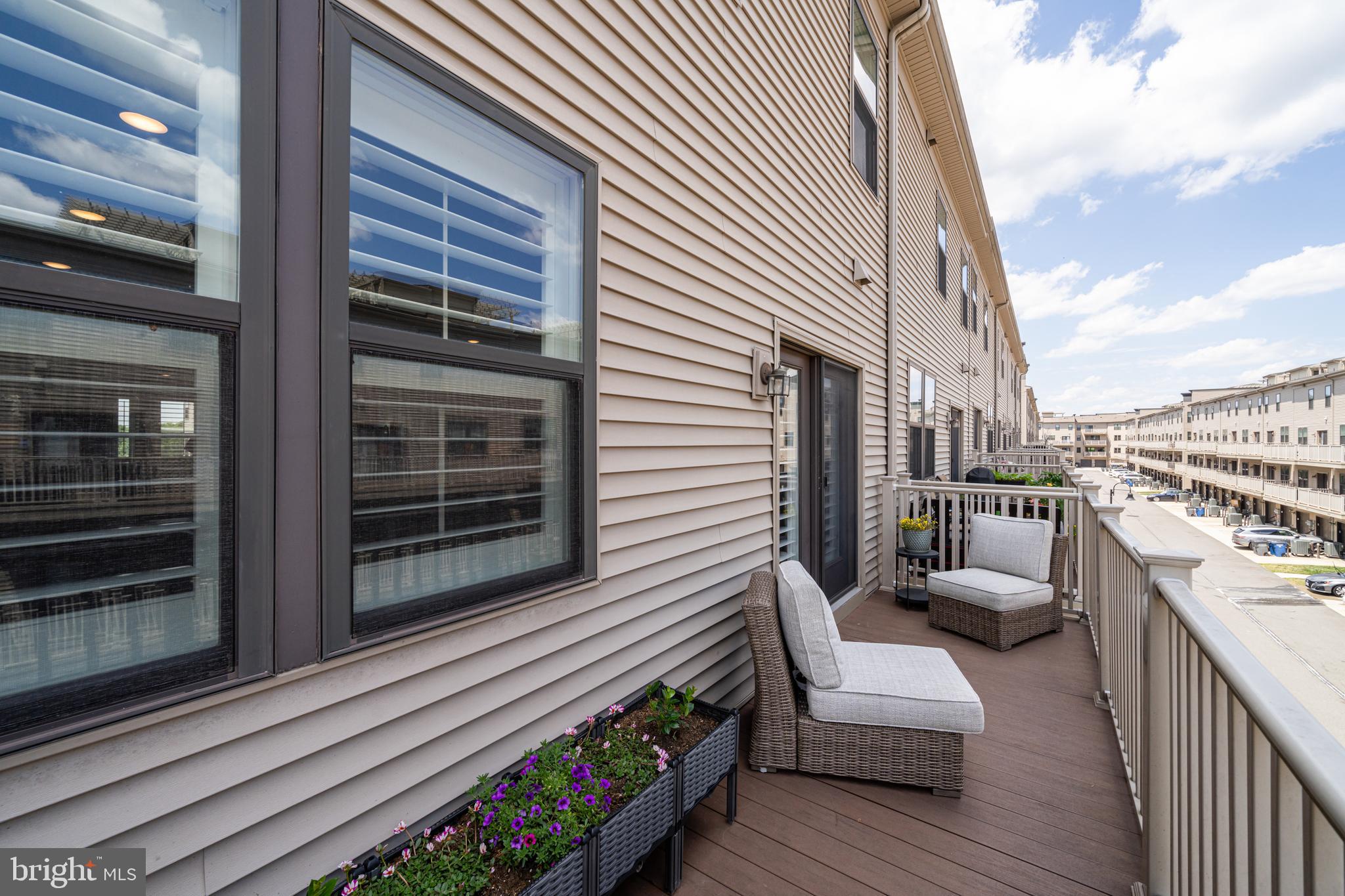 20578 Milbridge Terrace Ashburn, VA 20147 - Photo 17 of 39