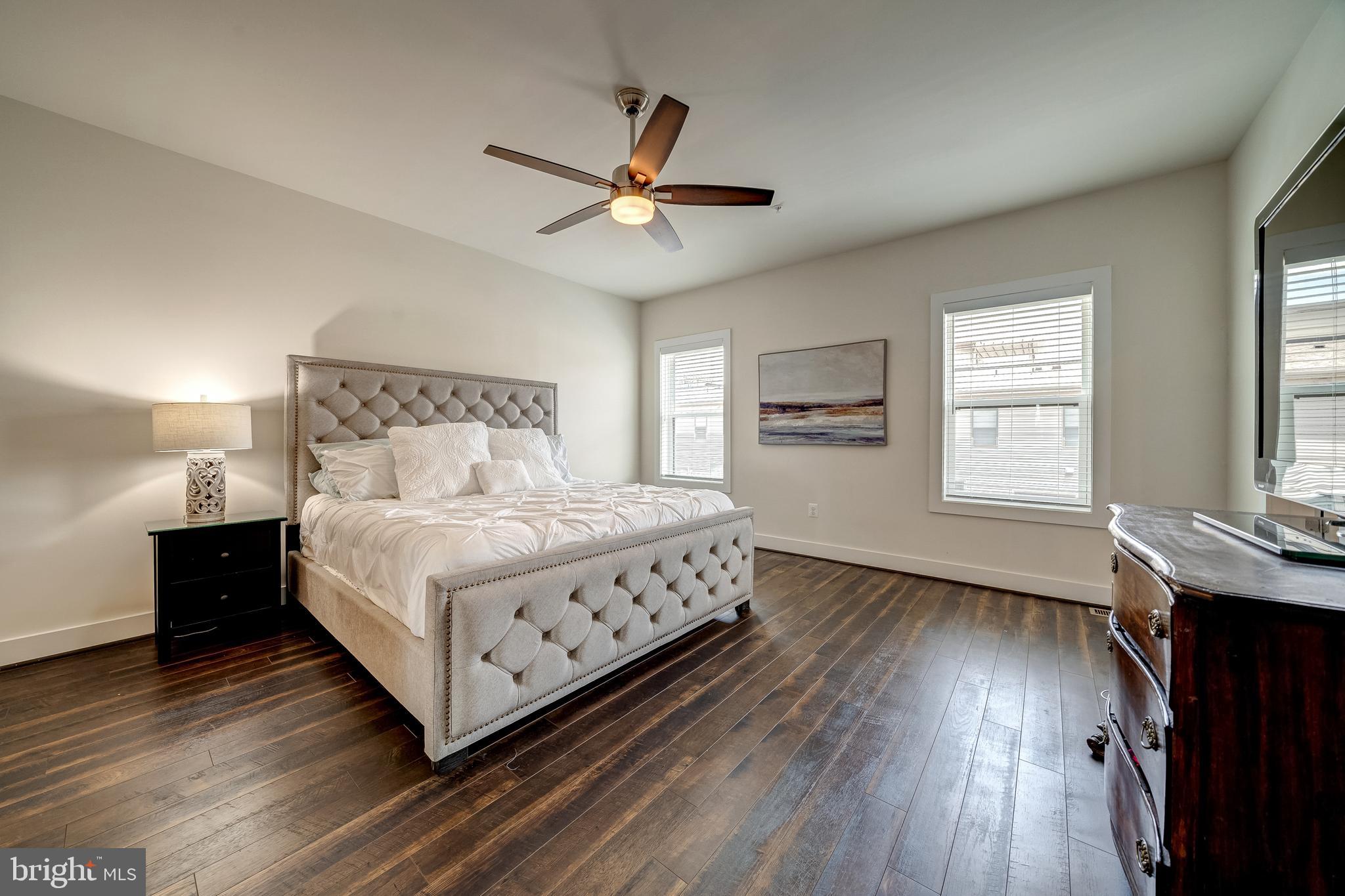 20578 Milbridge Terrace Ashburn, VA 20147 - Photo 20 of 39