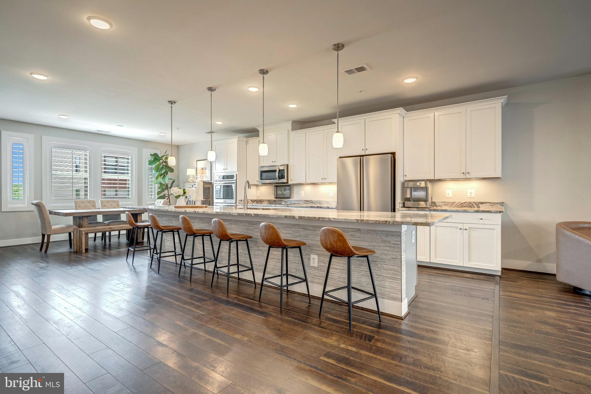 20578 Milbridge Terrace Ashburn, VA 20147 - Photo 8 of 39