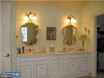 20 Riders Run Newtown Square, PA 19073 - Photo 11 of 12 Bathroom