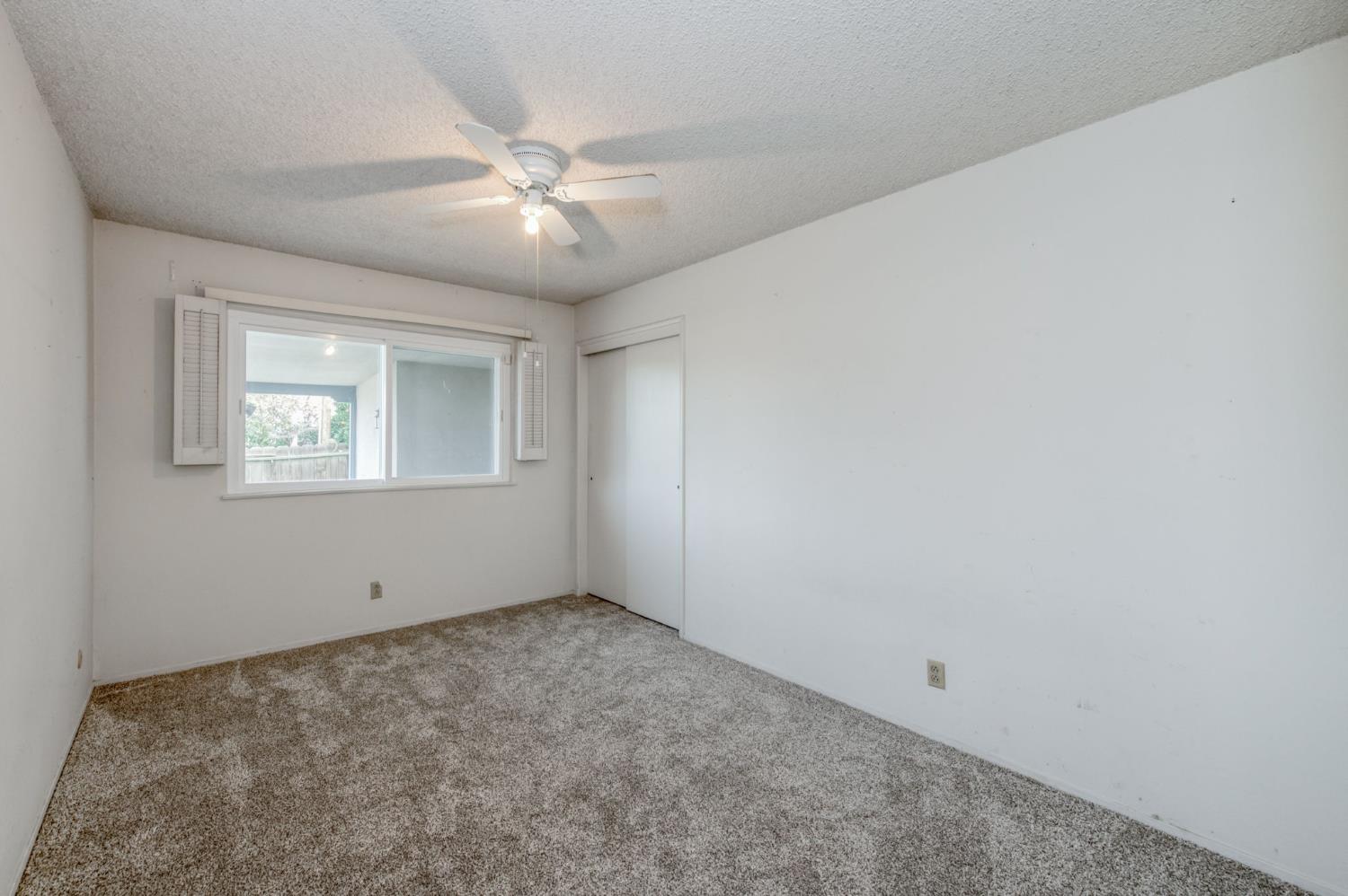 4692 North 3rd Street Fresno, CA 93726 - Photo 19 of 32